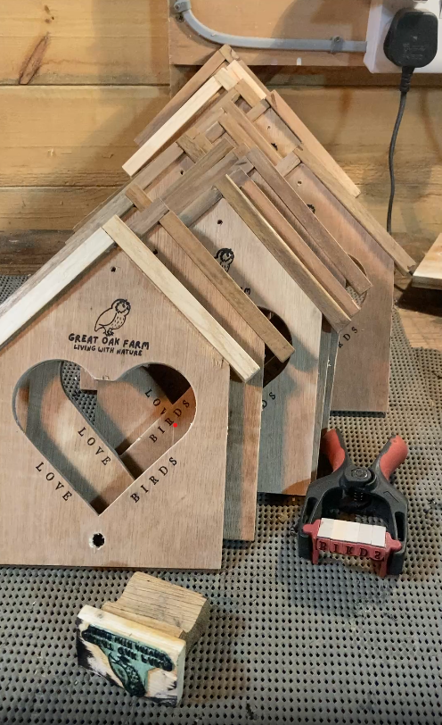 Wood Love Birds Heart shaped Bird Feeder Great Oak Farm